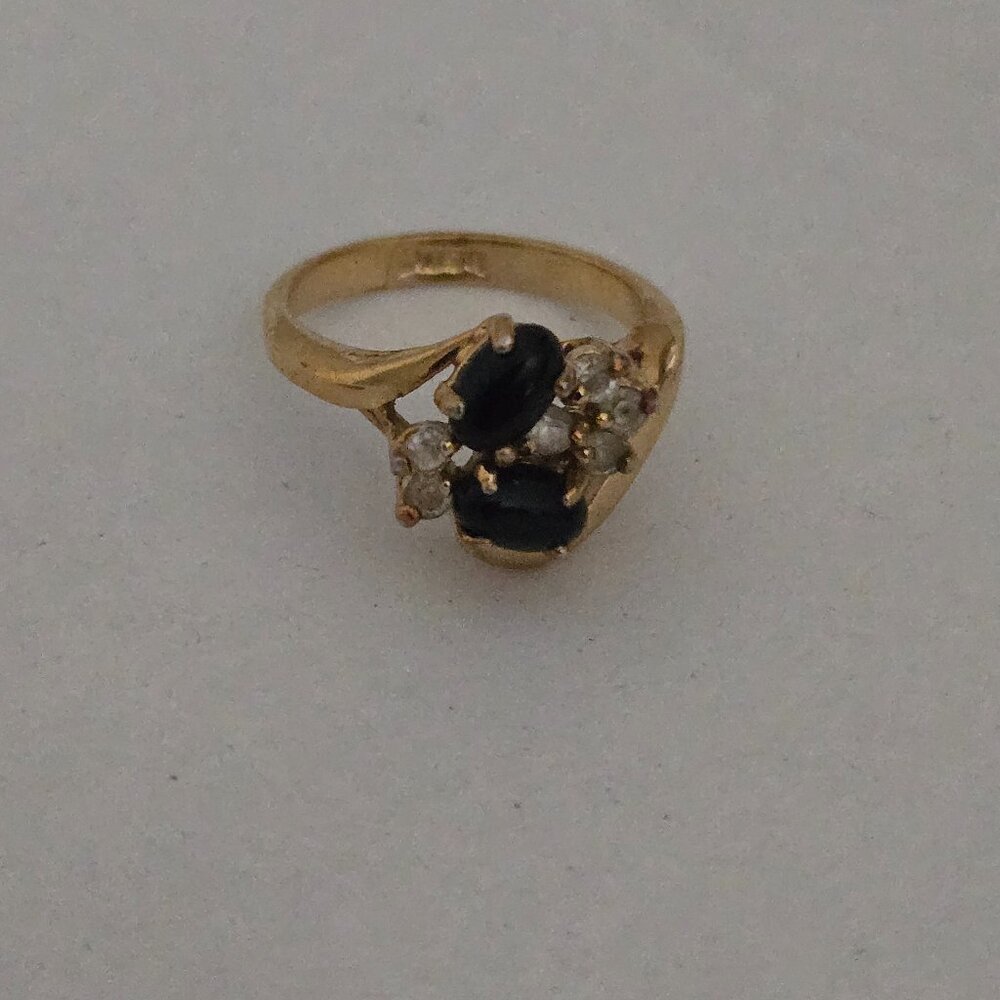 Vintage SETA faux onyx Clear Rhinestone Gold Tone Ladies Ring Size 6